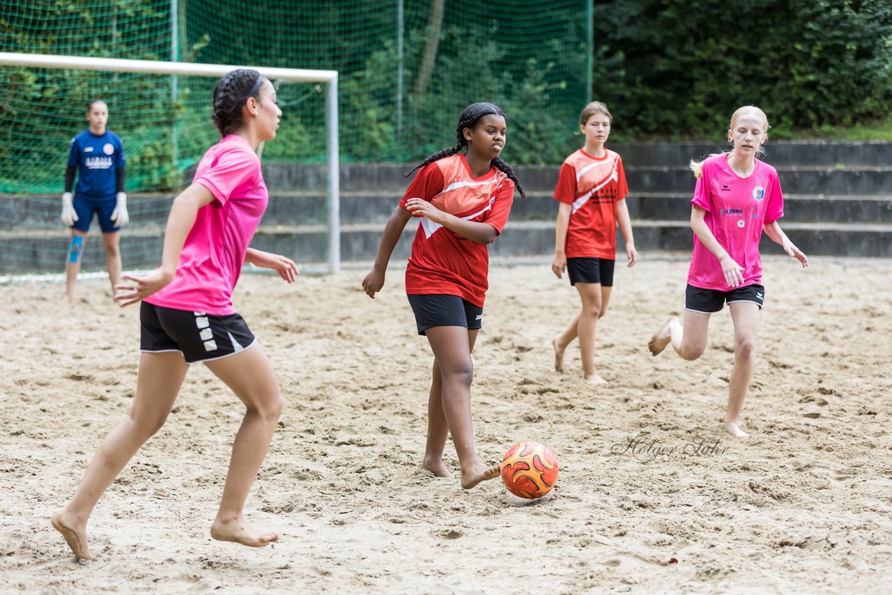 Bild 65 - wBJ/wCJ Beachsoccer Cup